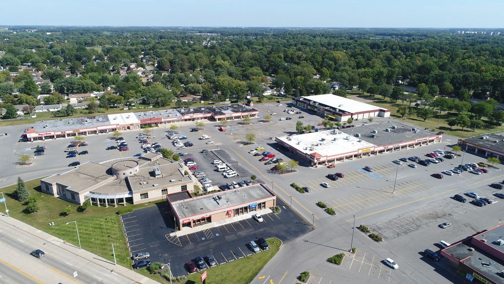 Georgetown Square : 6400 E. State Boulevard, Fort Wayne, IN 46815